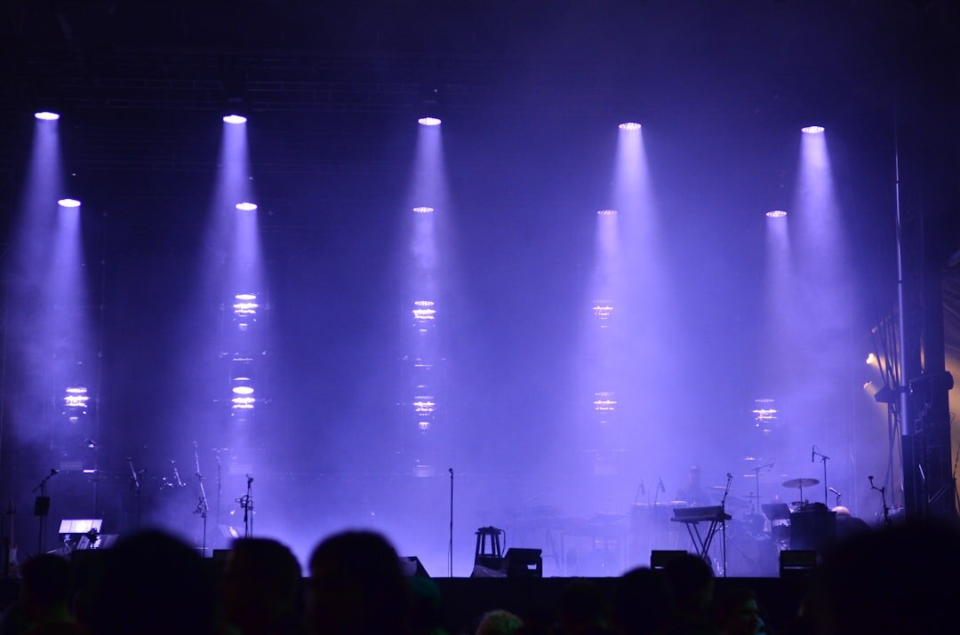 stage performance setup